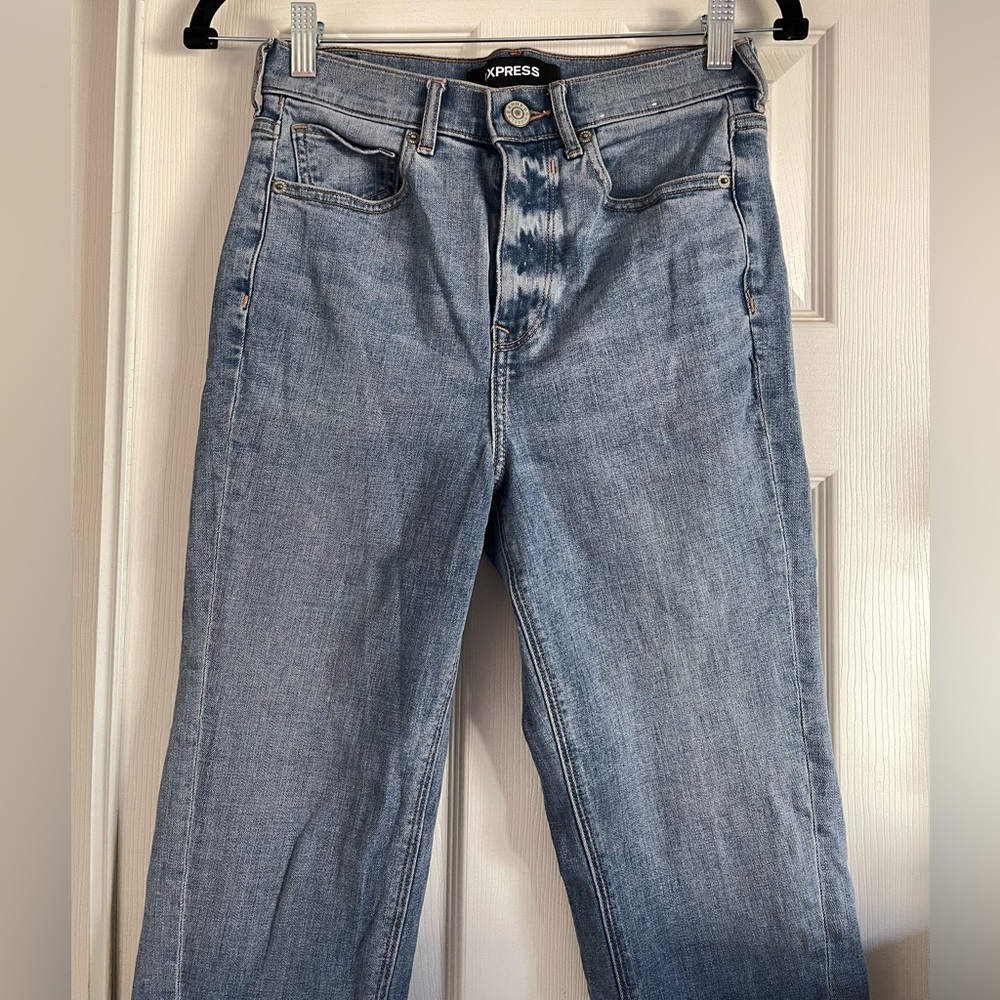 Express High Rise Mom Jeans